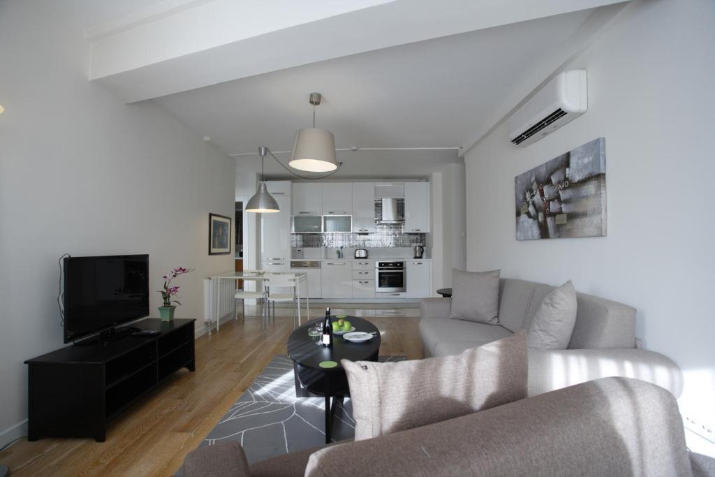 Home Stay Home Valikonagi Стамбул Номер фото